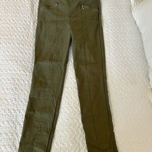 Olive Green Pants with Zipper Pockets